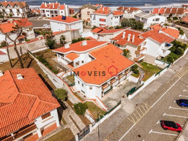 Casa venda em Marinha Grande, Leiria