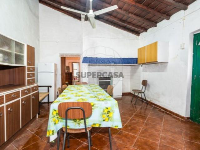 Casa venda em Mouzinhos, Montemor-o-novo