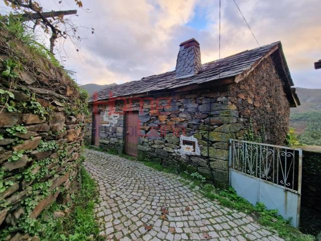 Casa venda em São Pedro Do Sul, Viseu