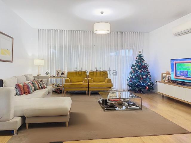 Casa venda em Encosta do Sol, Amadora