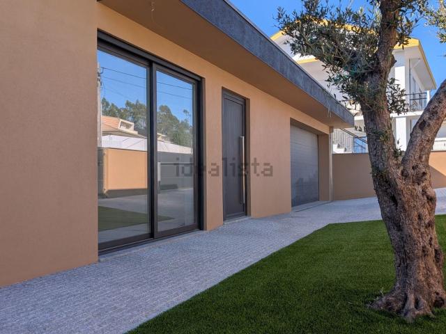 Casa venda em Escapães, Santa Maria da Feira