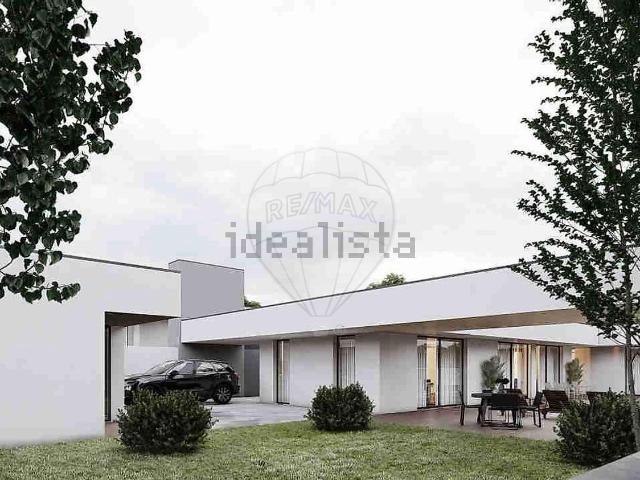 Moradia venda em Escapães, Escapães