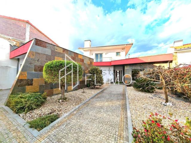 Moradia venda em Escapães