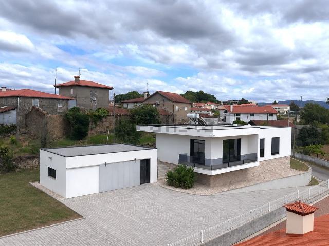 Casa venda em Gavião, Braga