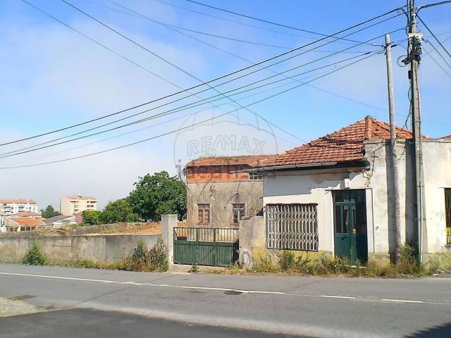 Moradia venda em Esmoriz, Bairro de Santa Luzia