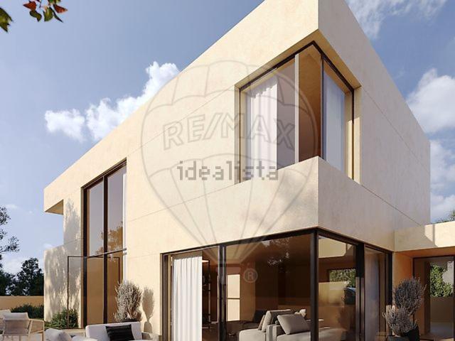 Casa venda em Praia de Esmoriz, Ovar