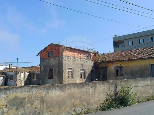 Moradia venda em Esmoriz, Bairro de Santa Luzia