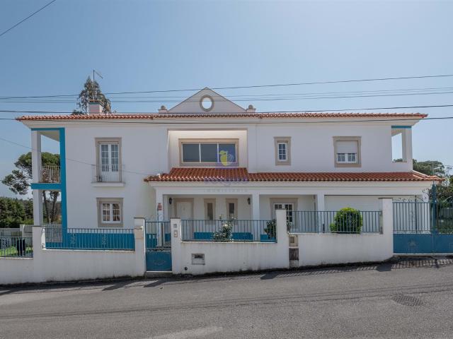 Vivenda venda em Casal da Avarela, Óbidos