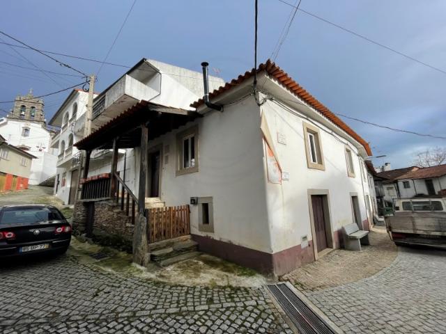 Casa venda em Matela, Bragança