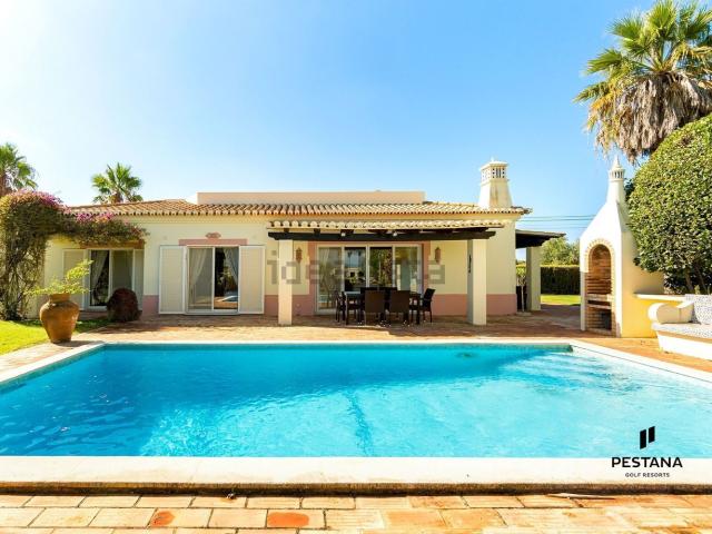 Casa venda em Estômbar, Faro