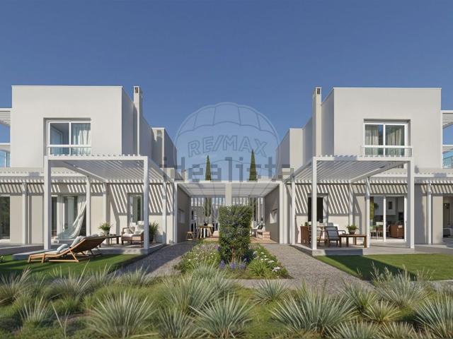 Casa venda em Estômbar, Faro