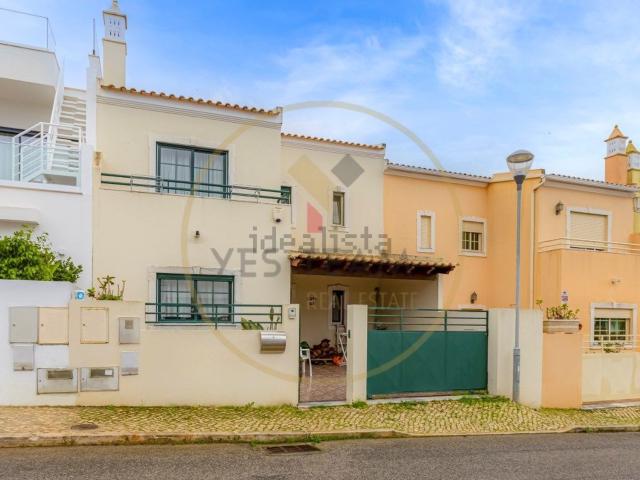 Casa venda em Estômbar, Faro