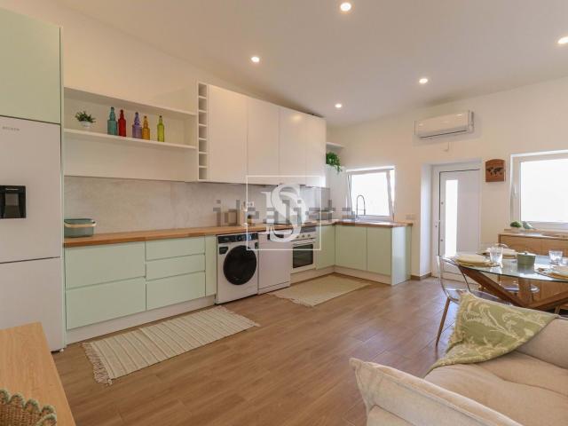 Casa venda em Mexilhoeira da Carregação, Parchal