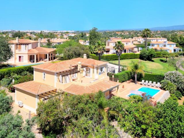 Casa venda em Estômbar, Faro