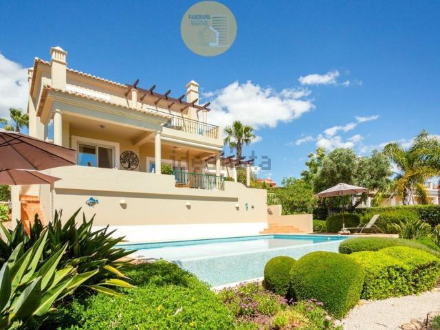 Casa venda em Estômbar, Faro