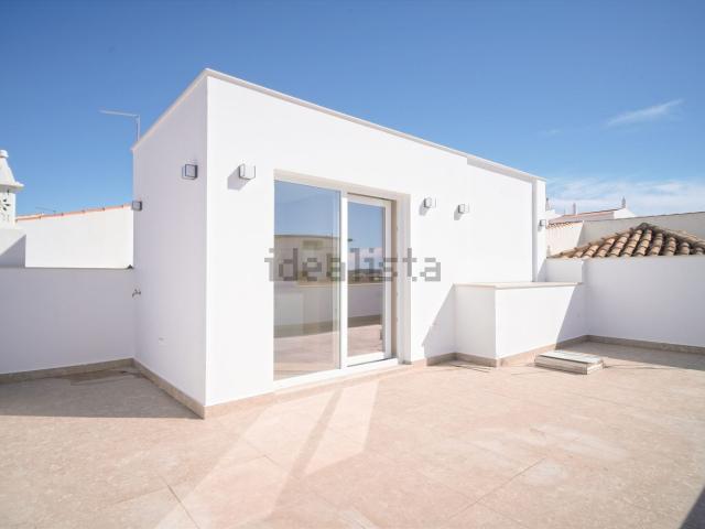 Casa venda em Estômbar, Faro