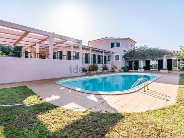 Casa venda em Estômbar, Faro