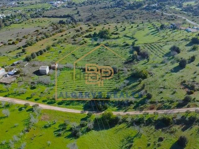 Casa venda em Estômbar, Faro