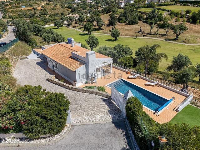 Casa venda em Presa da Moura, Parchal