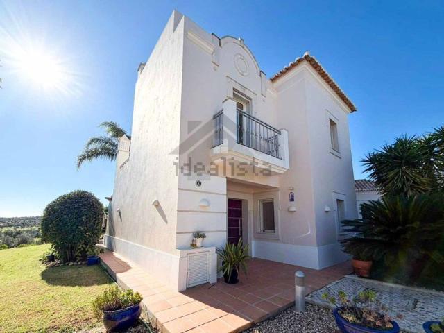 Casa venda em Estômbar, Faro