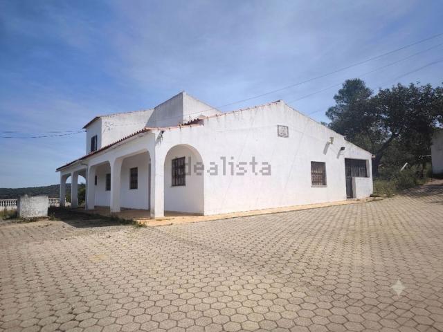 Casa venda em Estômbar, Faro