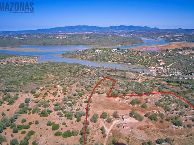 Casa venda em Estômbar, Faro