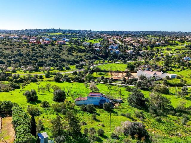 Casa venda em Estômbar, Faro