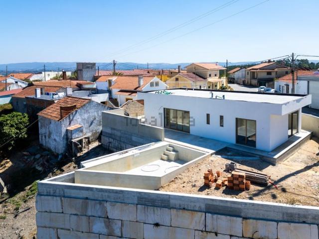 Casa venda em Alcobaça, Leiria