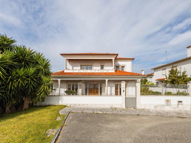 Casa venda em Cruz d'Areia, Leiria