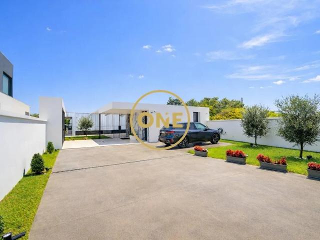 Casa venda em Açores, São Vicente Ferreira