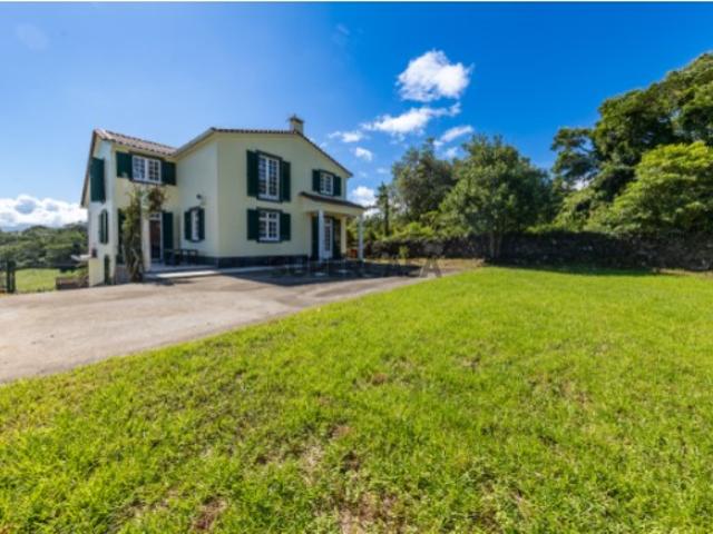 Casa venda em Fenais da Luz, Ponta Delgada