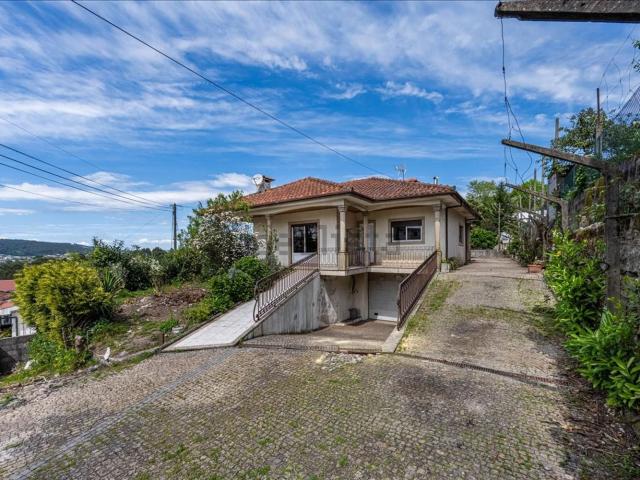 Moradia venda em Fafe