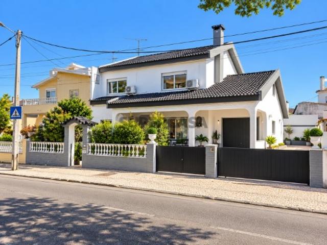 Casa venda em Belverde, Seixal