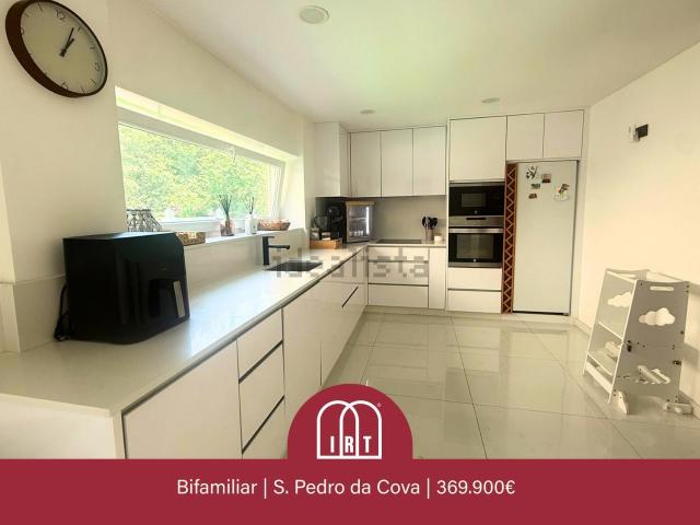 Casa venda em Silveirinhos, Gondomar