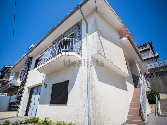 Casa venda em Silveirinhos, Gondomar