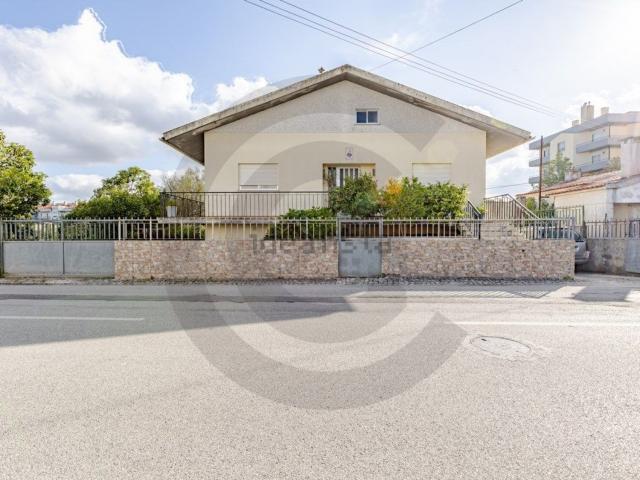 Casa venda em Ourém, Santarém