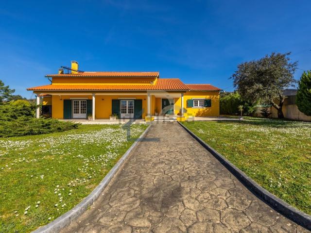Casa venda em Ourém, Santarém