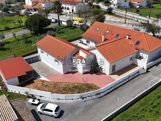 Casa venda em Ourém, Santarém