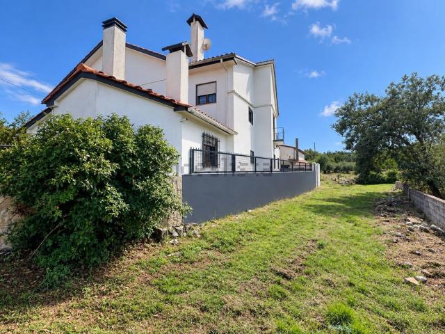 Casa venda em Ourém, Santarém