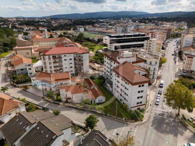 Casa venda em Lomba de Égua, Ourém