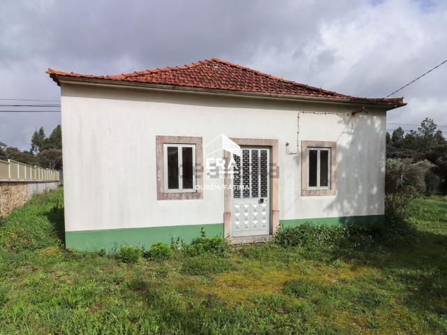 Casa venda em Ourém, Santarém