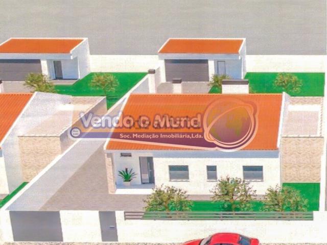 Moradia venda em Fazendas De Almeirim