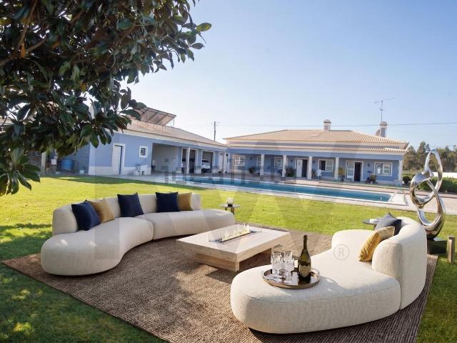 Casa venda em Paço dos Negros, Almeirim