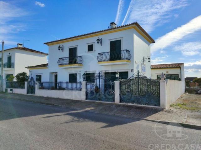 Moradia venda em Fazendas De Almeirim
