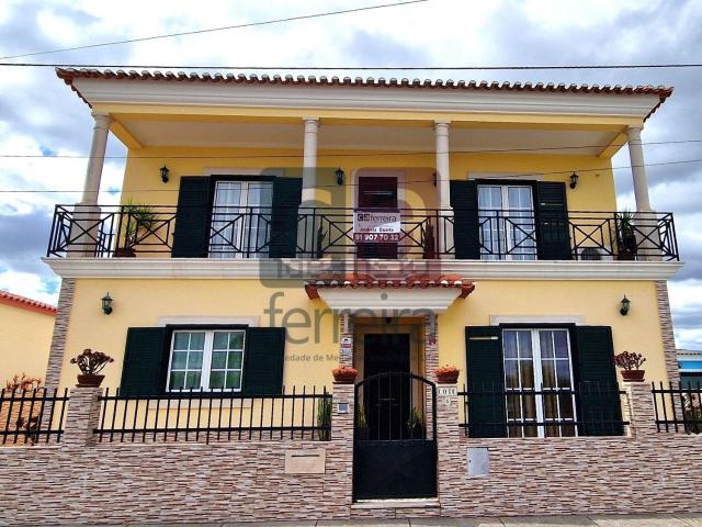 Moradia venda em Fazendas De Almeirim