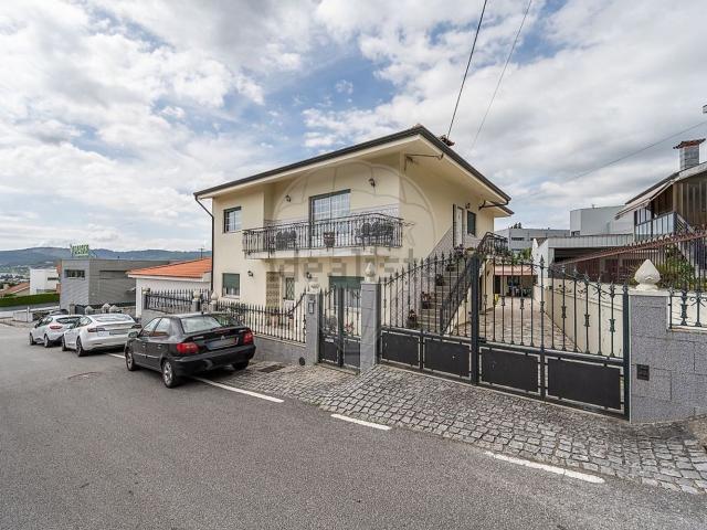 Casa venda em Guimarães, Braga