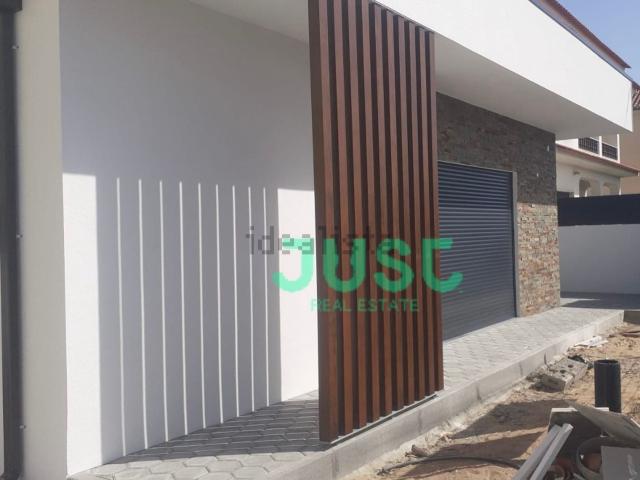 Casa venda em Seixal, Fernão Ferro