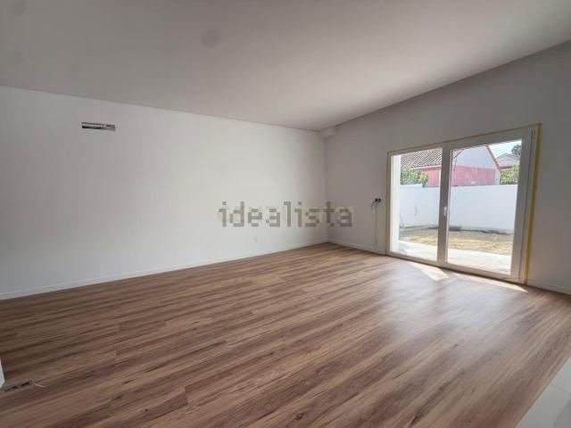 Casa venda em Fernão Ferro, Seixal