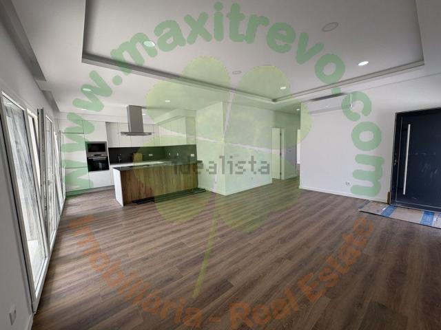 Casa venda em Seixal, Fernão Ferro