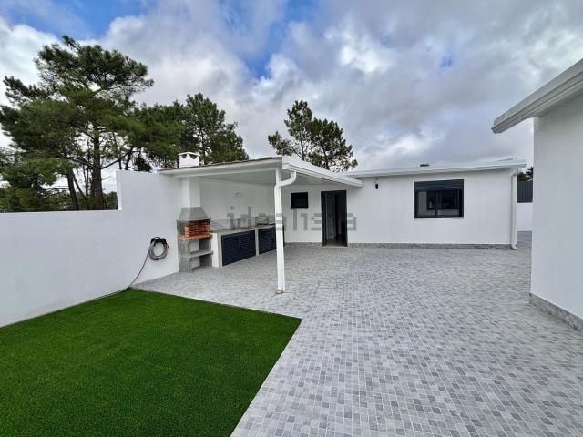 Casa venda em Fernão Ferro, Seixal
